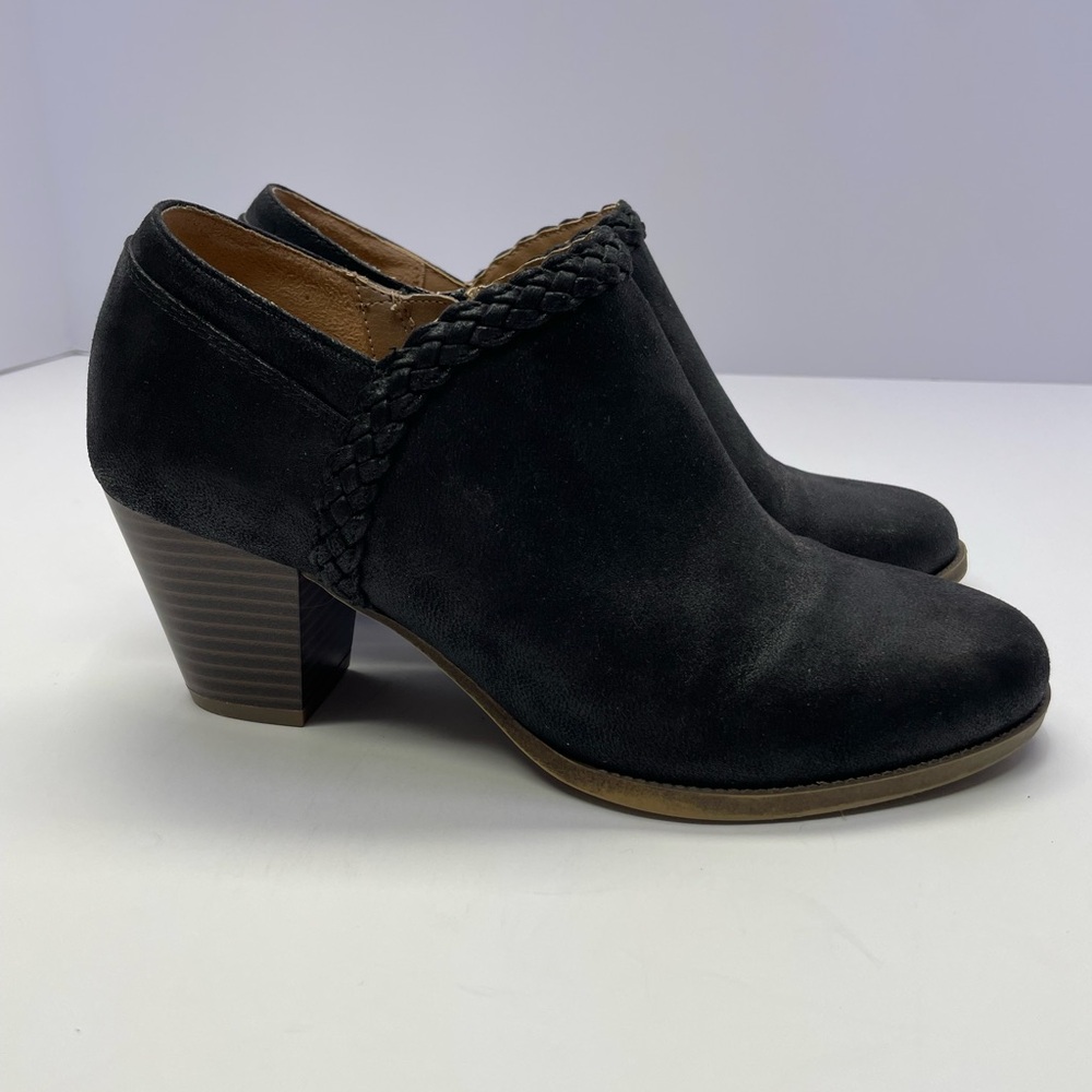 Life Stride Black Ankle Booties